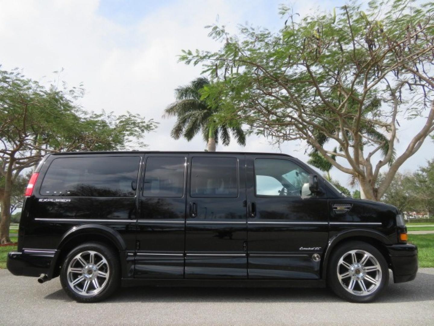 2017 Black /Tan and Brown 2 Tone Chevrolet Express (1GCWGAFG8H1) , located at 4301 Oak Circle #19, Boca Raton, FL, 33431, (954) 561-2499, 26.388861, -80.084038 - You are looking at a Gorgeous 2017 Chevy Express 2500 Explorer Handicap Wheelchair Conversion Van Fully Loaded With: 96K Original Miles, Power Side Entry Doors, VMI Side Entry Wheelchair Lift, 6 Way B and D Transfer Seat, Two Tone Leather Interior, Heated Front Seats, Front Sunroof, Rear Power Foldi - Photo#5